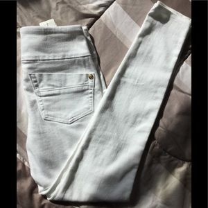 Rock & Republic® Fever Denim Rx Midrise Jeans NWOT